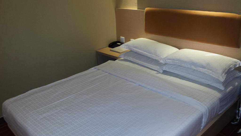 Aira Hotel Куала Лумпур Стая снимка