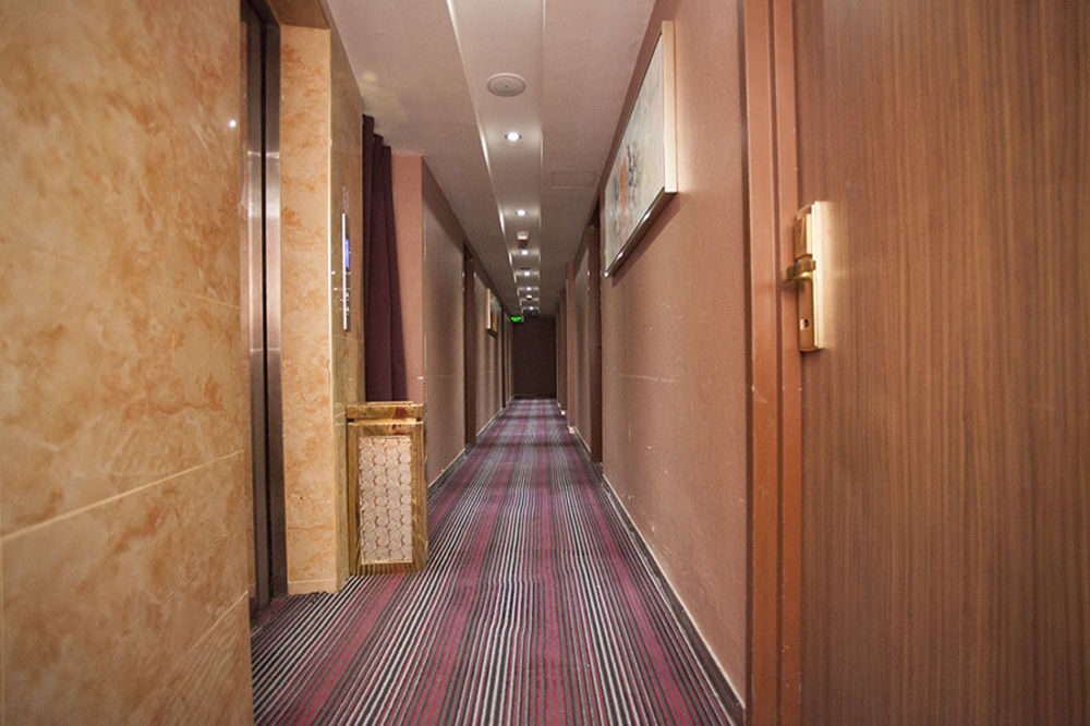 Aira Hotel Куала Лумпур Екстериор снимка